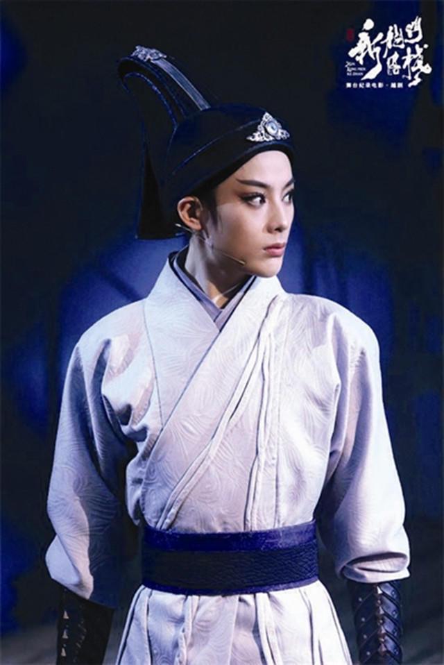 李云霄陈丽君主演，新国风·环境式越剧《新龙门客栈》搬上大银幕